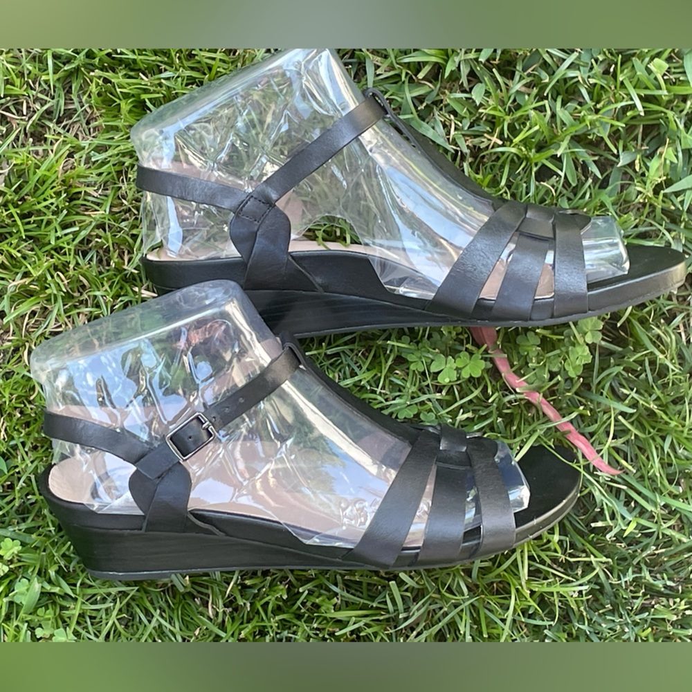 Ladies Size 10 Abeo Black Leather Sandals